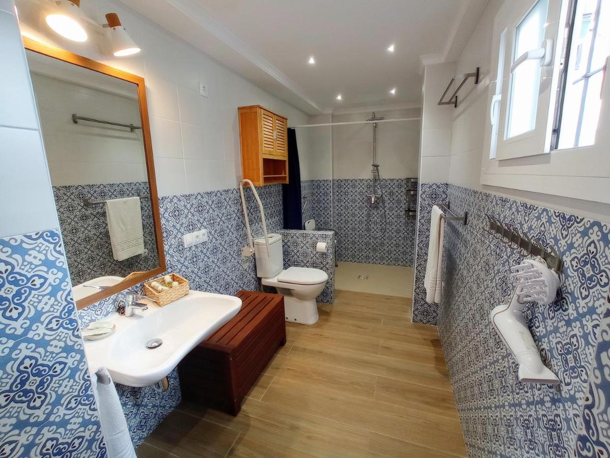 Casa Valparaiso Malaga - 350M From Beach Bagian luar foto